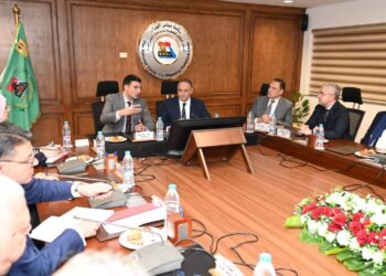 حكومة مصر تتحرك لحوكمة طرح الأراضي الصناعية وتبسيط إجراءات المستثمرين