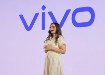 أداء سريع ومعالج قوي.. ماذا يقدم V70 FE للمستخدمين؟