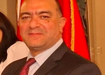 الطاقة الشمسية وكفاءة الأجهزة تقودان خفض استهلاك المصانع وزيادة الإنتاج