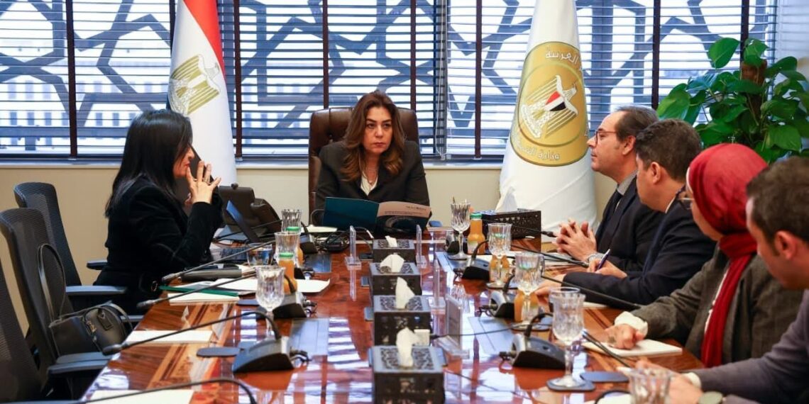 وزيرة التنمية المحلية تبحث مع اتحاد بنوك مصر تعزيز التمويل المستدام وإطلاق Next Gen