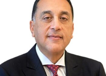 عمر صادق رئيسًا لمجلس إدارة البورصة المصرية لمدة عام