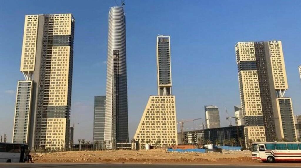مصر ترد رسميًا على مزاعم الإيكونوميست حول العاصمة الإدارية