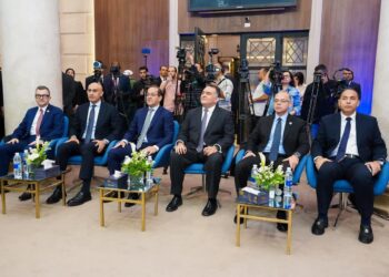 مصر واليابان يطلقان برنامجًا تعليميًا جديدًا للثقافة المالية لطلاب الصف الثاني الثانوي