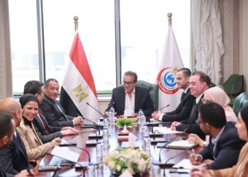 وزير الصحة يبحث التعاون الرقمي مع أورانج مصر لتطوير المنظومة الصحية