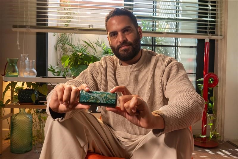 IQOS تدعم الفن المحلي من خلال تجارب إبداعية غامرة