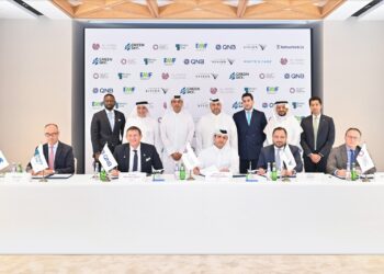 QNB يشارك في تمويل مشروع خفض الانبعاثات بقطاع الطيران في مصر