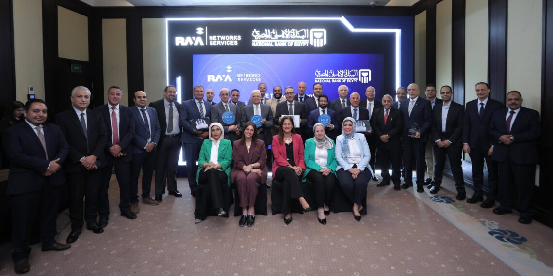 البنك الأهلي المصري يحقق إنجازًا غير مسبوق بالحصول على 6 شهادات دولية لمراكز البيانات