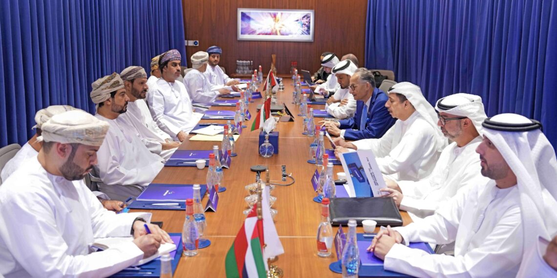 «دي بي ورلد» تستقبل وفدًا عُمانيًا لمتابعة تنفيذ المنطقة الاقتصادية الخاصة بالروضة