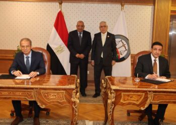 تعاون بين الكهرباء والنيابة العامة لتأهيل الكوادر القانونية وتطوير الأداء