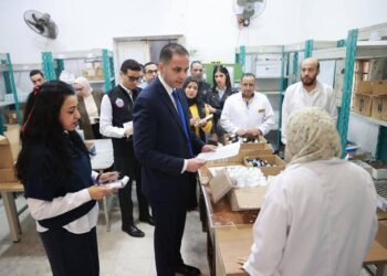 نائب وزير الصحة يتفقد منشآت الفيوم ويوجه بتحسين الخدمات الطبية ومحاسبة المتغيبين