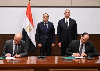 تعاون مصري فرنسي لاستكشاف الغاز بغرب المتوسط