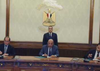 توقيع بروتوكول لتمويل مشروعات طاقة متجددة بقدرة 4750 ميجاوات
