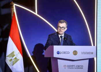 التخطيط: 35 مشروعًا و10 تقارير تعزز الإصلاحات ضمن البرنامج القُطري مع «OECD»
