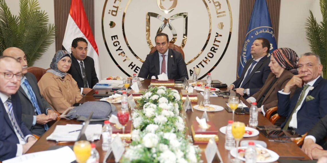 “الرعاية الصحية”توافق على التعاقد مع العمالة الموسمية بالمنشآت الطبية بأسوان