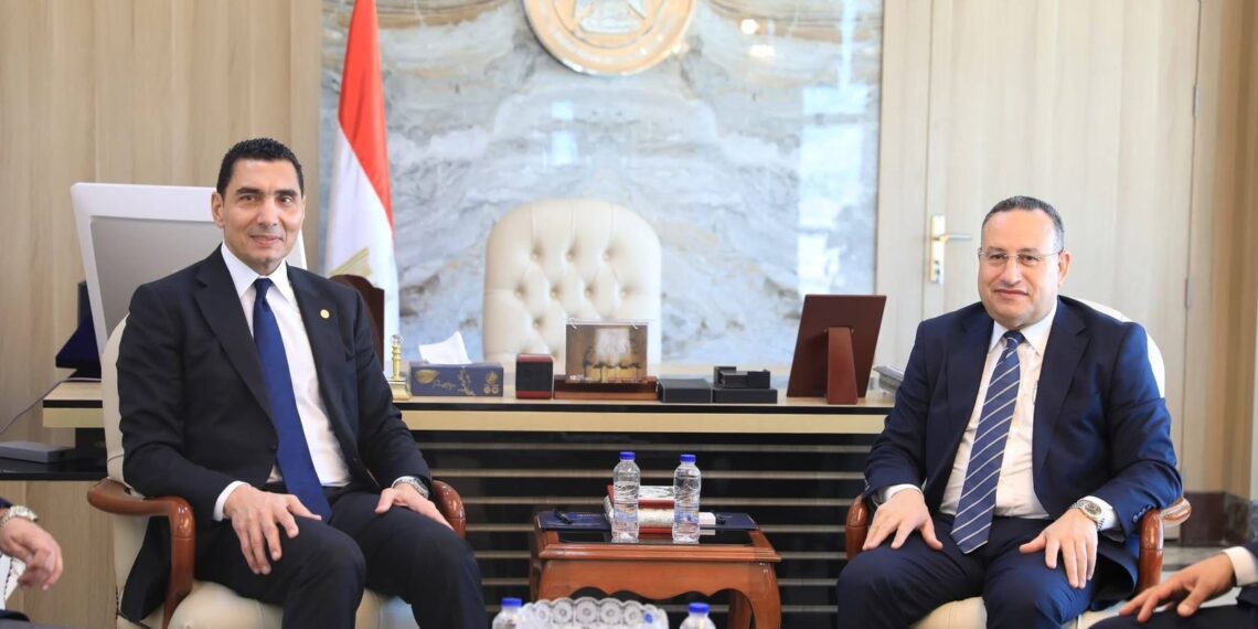 “التعليم العالي”و”لشباب والرياضة” يبحثان دعم الرياضة الجامعية