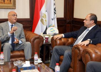 مذكرة تفاهم لدعم مشروعات شباب الصعيد وتعزيز التنمية الاقتصادية