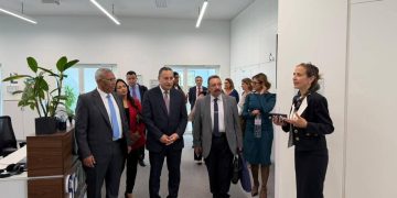 وزير التعليم العالي يبحث تعزيز التعاون المصري الفرنسي في الابتكار والتكنولوجيا