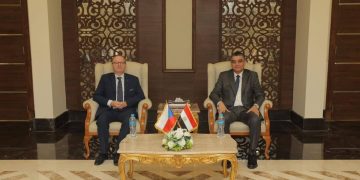 شراكة مصرية تشيكية لتوطين صناعة الأسرة الطبية ونقل التكنولوجيا.