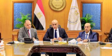 وزير التعليم يتابع امتحانات الثانوية العامة ويشدد على الانضباط داخل اللجان