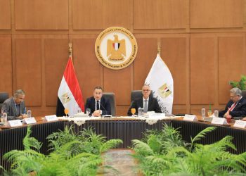 وزير التعليم العالي: تطوير الجامعات الخاصة وتعزيز الاعتماد والبحث العلمي أولوية