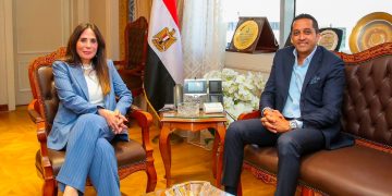 وزيرة الإسكان تبحث تعزيز تصدير العقار المصري وجذب الاستثمارات الخارجية