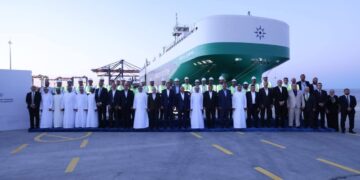 وزير النقل يشهد التشغيل التجريبي التجاري لمحطة «سفاجا 2»