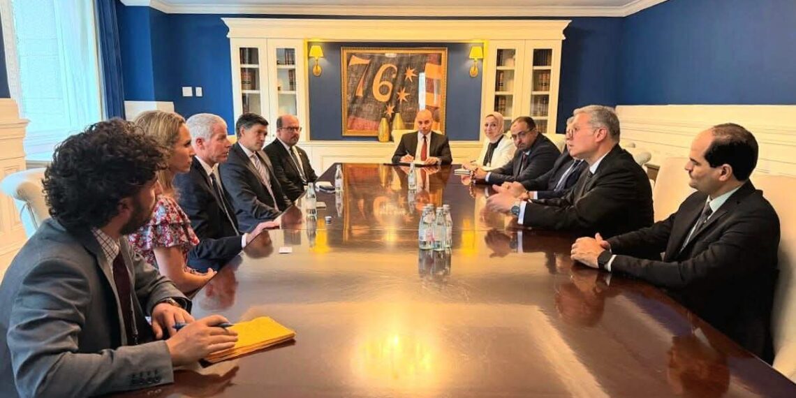 وزير البترول يبحث مع نظيره الأمريكي تعزيز الاستثمارات ونقل التكنولوجيا في الطاقة والتعدين
