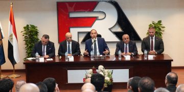 الرقابة المالية تنظم اجتماعًا موسعًا حول آليات تيسير الطروحات الحكومية