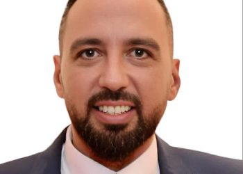 خبرة 20 عامًا في البورصة.. محمد شعراوي عضوًا بمجلس إدارة مركز الاستشارات التجارية