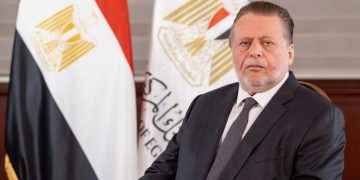 محافظ البنك المركزي يهنئ الرئيس السيسي بذكرى ثورة 30 يونيو