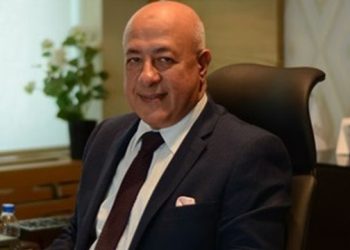 يحيى أبو الفتوح.. 43 عامًا من الخبرة المصرفية تقوده لرئاسة بنك التعمير والإسكان