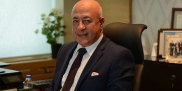يحيى أبو الفتوح.. 43 عامًا من الخبرة المصرفية تقوده لرئاسة بنك التعمير والإسكان
