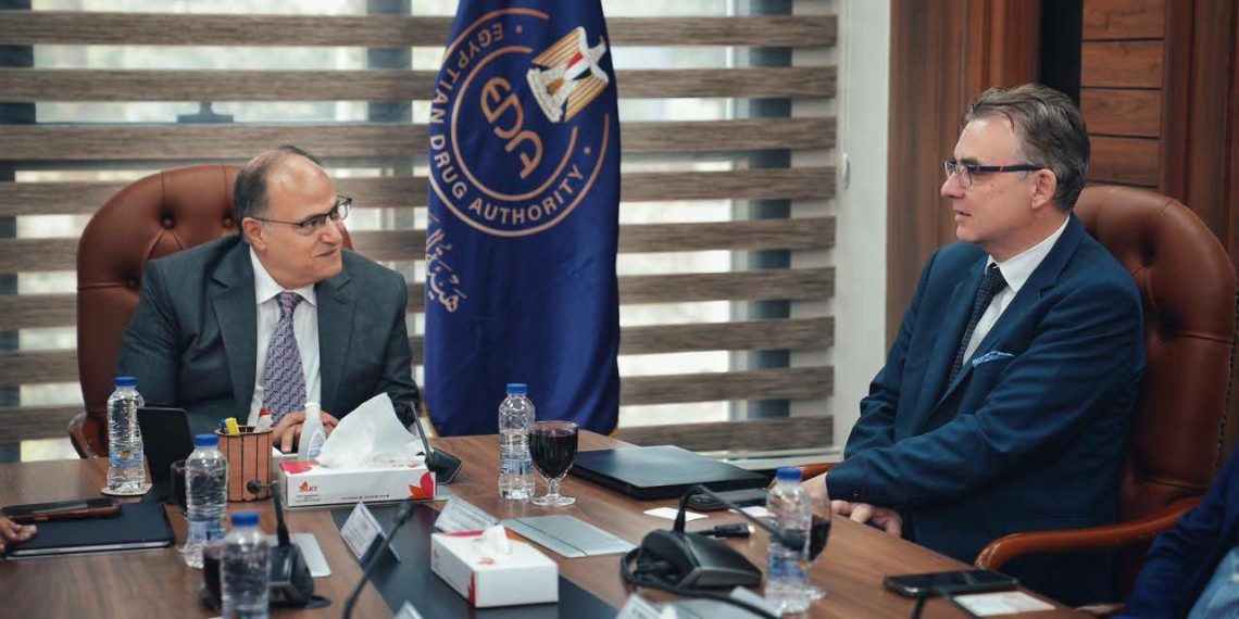 هيئة الدواء تبحث مع “سينكتيك” البولندية توطين تصنيع المتتبعات الإشعاعية باستثمارات تصل إلى 8 ملايين يورو