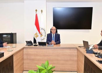 وزير الري يتابع إدخال تكنولوجيا جديدة لحماية الشواطئ من التغيرات المناخية