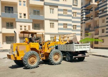 وزيرة الإسكان تتابع تطوير الطرق والمرافق بعدد من المدن الجديدة