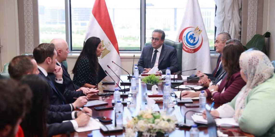 وزير الصحة يبحث تنفيذ مدينة طبية كبرى بالشراكة مع القطاع الخاص والبنك الأوروبي