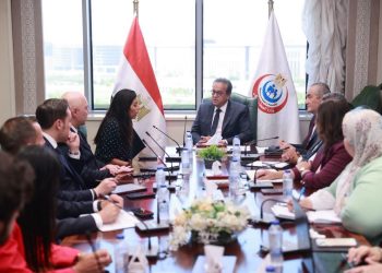 وزير الصحة يبحث تنفيذ مدينة طبية كبرى بالشراكة مع القطاع الخاص والبنك الأوروبي
