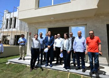 مدبولي يتفقد مشروع M8 by the Lake لتعزيز السياحة والاستثمار في مارينا