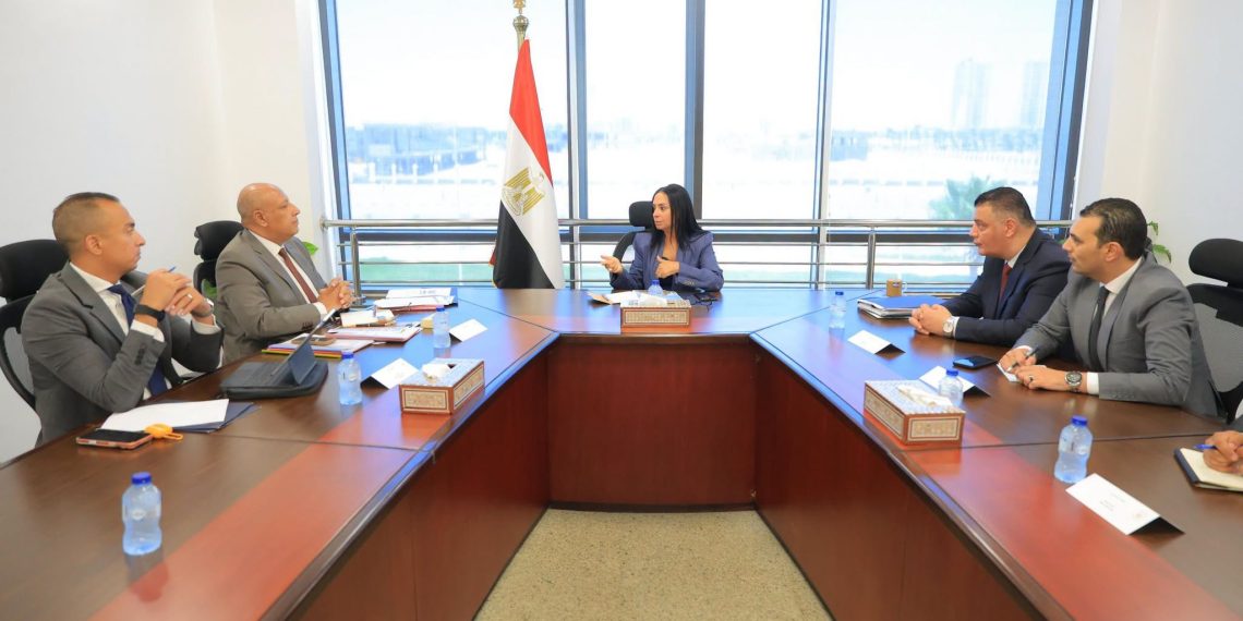 وزيرة التضامن تتابع مؤشرات أداء بنك ناصر وخطة تطوير خدماته