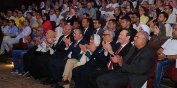 انطلاق الموسم الصيفي للمسرح بالإسكندرية بعرض «الملك لير» ليحيى الفخراني