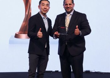 *بى تك تحصد جائزة “أفضل شريك استراتيجي” من Toshiba خلال مؤتمرها الإقليمي