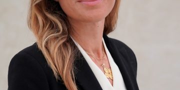 “إنتيسا سان باولو” تطلق شبكة جديدة من مستشاري الخدمات المالية