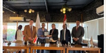حزب الجبهة الوطنية بالجيزة يكرم رئيس التحرير لدعمه المبادرات المجتمعية