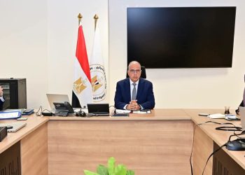 سويلم يتابع التحول الرقمي والتوأمة الرقمية لإدارة المياه