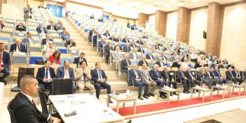وزير التعليم العالي يتابع تطوير البرامج الجامعية وربطها بسوق العمل