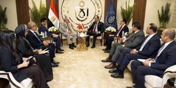 السبكي يبحث مع السفير التركي تعزيز التعاون الصحي والاستثمار