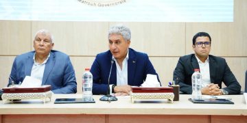 وزير السياحة يبحث مع مستثمري مطروح فرص الاستثمار السياحي