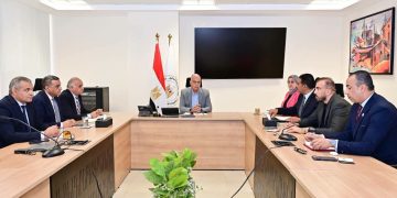 سويلم يبحث مع نواب البرلمان مطالب المواطنين