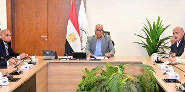 سويلم يتابع التوسع في التوأمة الرقمية للترع لدعم الإدارة الذكية للمياه