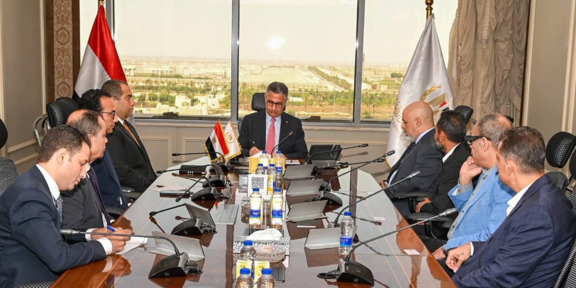 شعبة الذهب: استمرار التنسيق مع التموين ومصلحة الدمغة لتذليل أي معوقات أمام القطاع